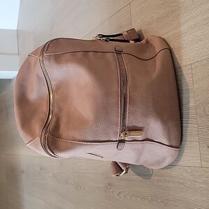 Gussaci Backpack